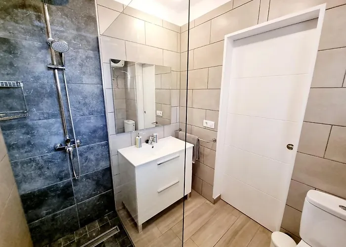 Norma 8 Playa Roca *